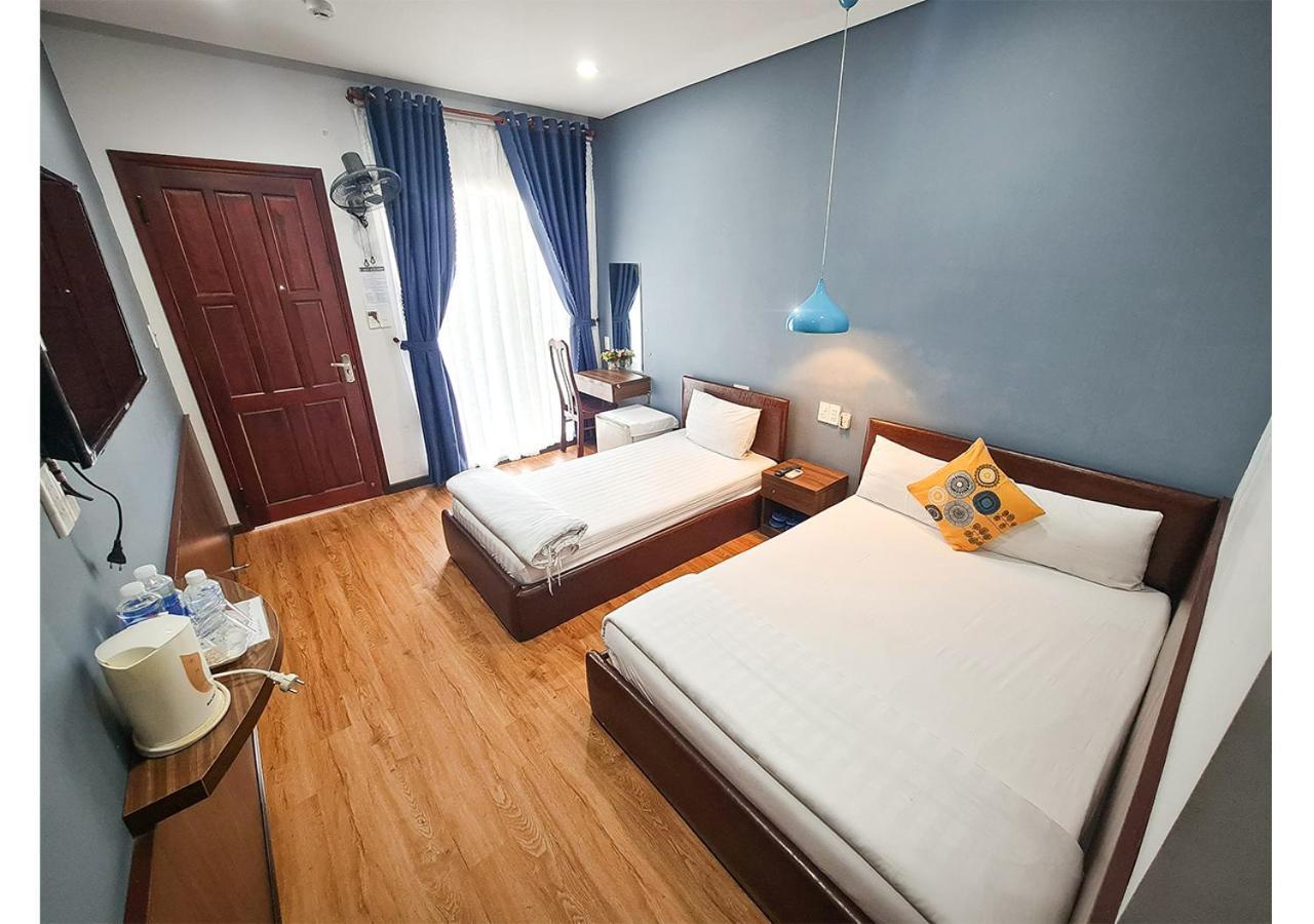 Quan Quan Hotel Danang Exterior photo