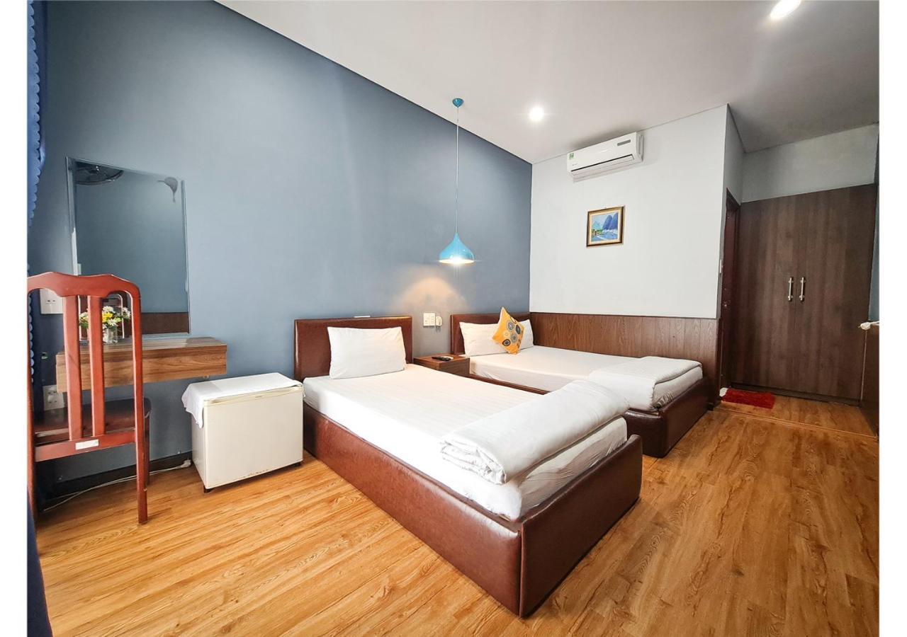 Quan Quan Hotel Danang Exterior photo