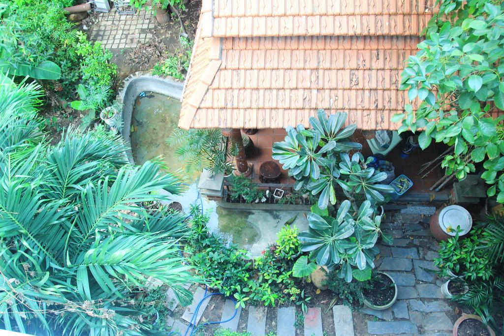 Quan Quan Hotel Danang Exterior photo