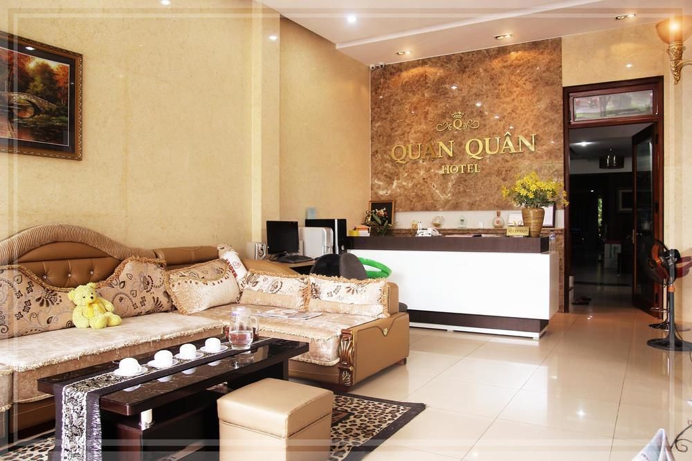 Quan Quan Hotel Danang Exterior photo