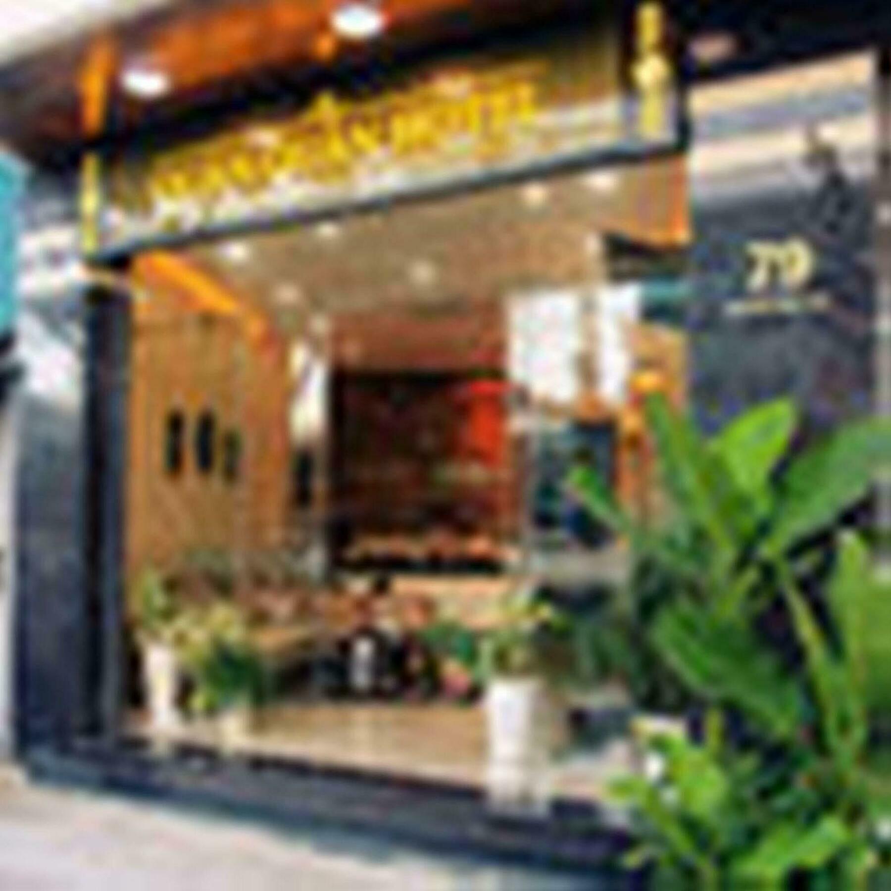 Quan Quan Hotel Danang Exterior photo